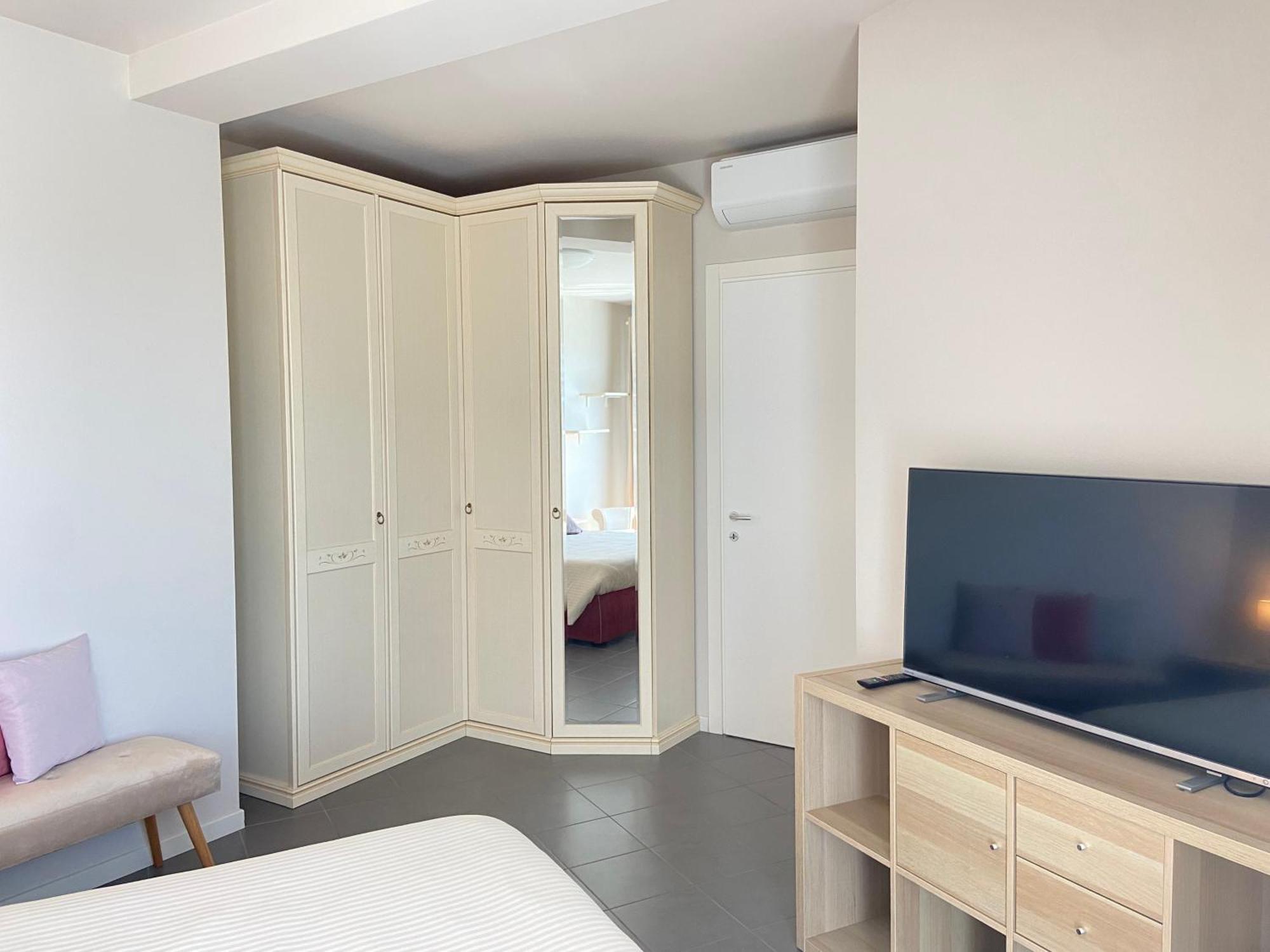 M.D.A. Appartement Toscolano Maderno Buitenkant foto
